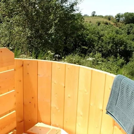 La Amoureux De La Nature Luxe tent Le Monastere